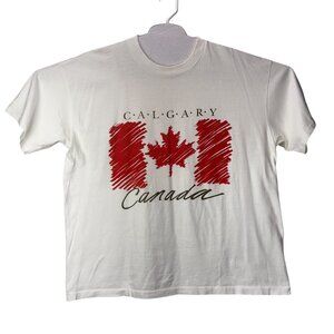 Vintage T-Shirt Calgary Made in Canada Flag Graphic Size Large Single Stitch Hem
